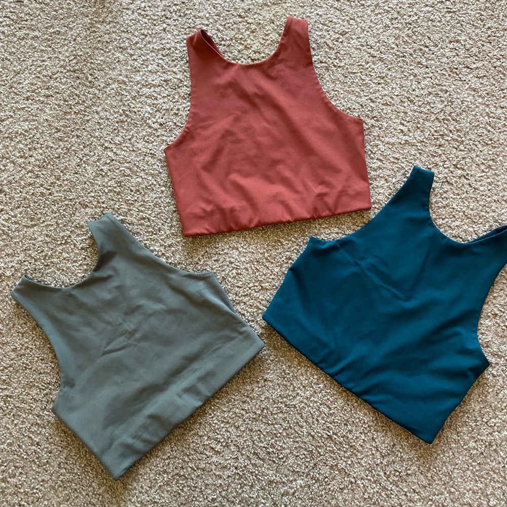 Three girlfriend collective Dylan Bras (bundle only)